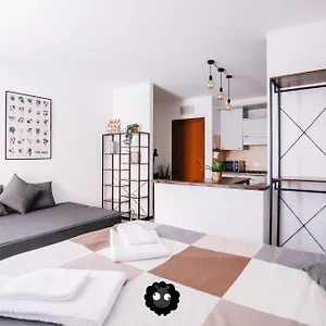 https://flat-mazzini-6.it-lombardy.com